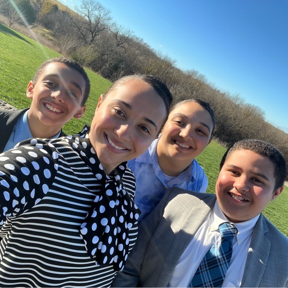 Meet your Posher, Breona - Picture 3 of 8